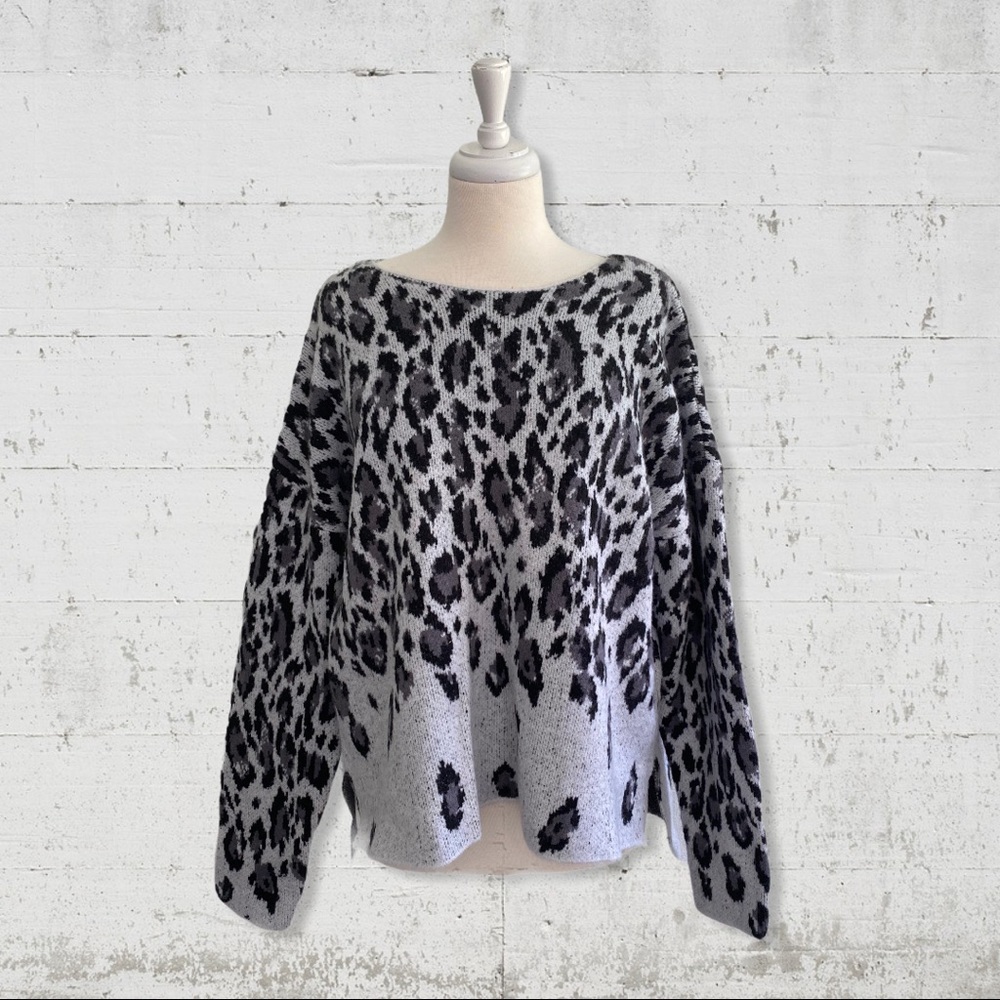 Workshop Republic NWT Snow Leopard Faux fur print